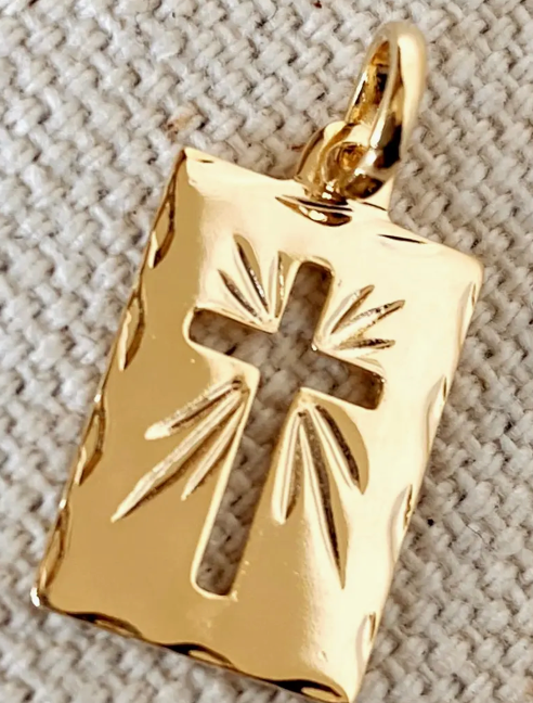 Cutout Cross Medallion Necklace - GF