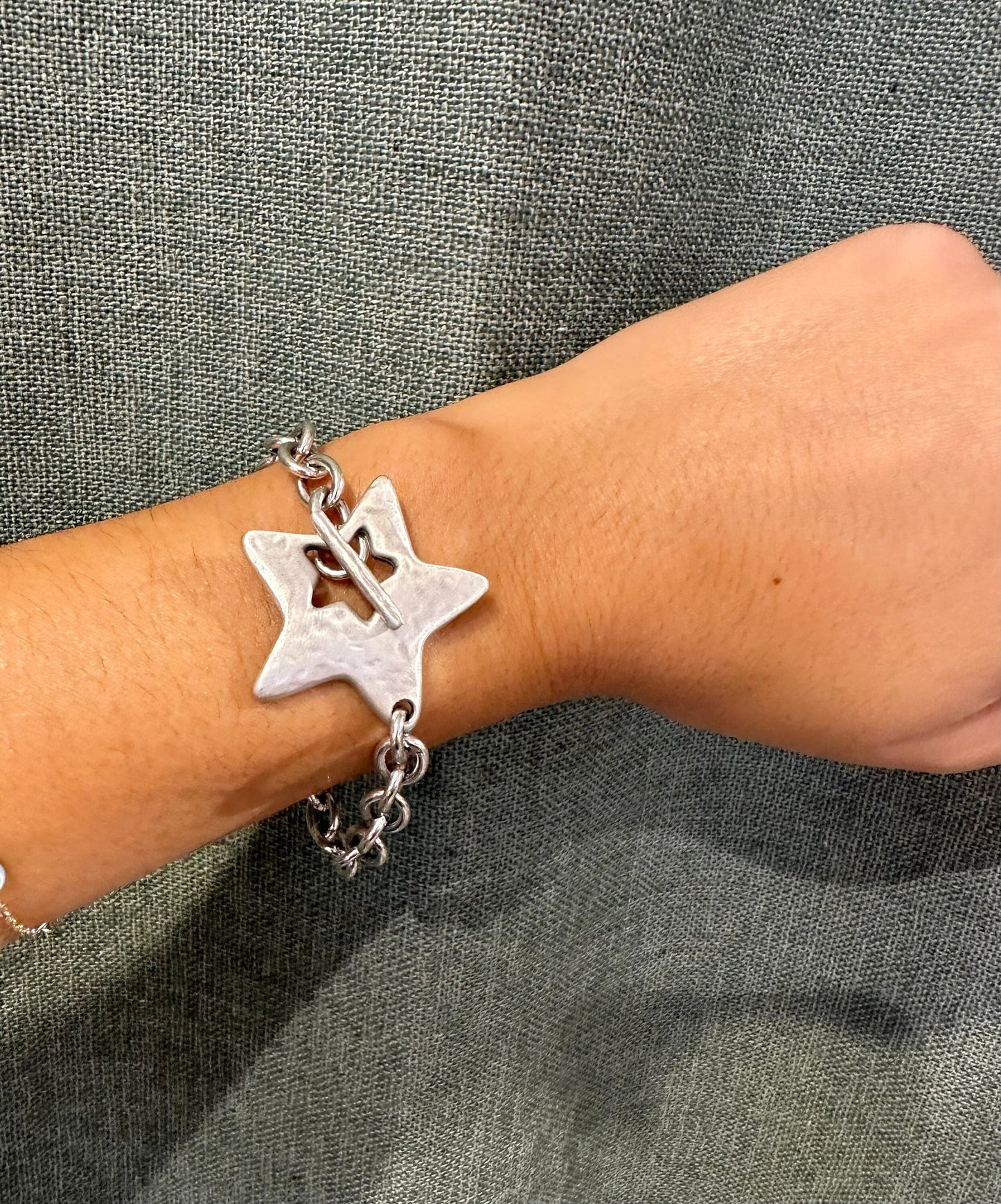 Hammered Star Bracelet | Chunky Star Bracelet | Silver Star Bracelet | Toggle Clasp Bracelet | Unique Star Bracelet | Chunky Silver Star