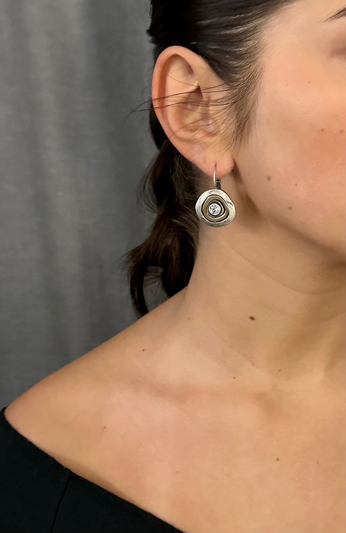 Two Tone Circle Earrings | Hammered Gold Silver Earrings| Mixed Metal Crystal Earrings | Two Toned Sparkle Earrings | Unique Earrings