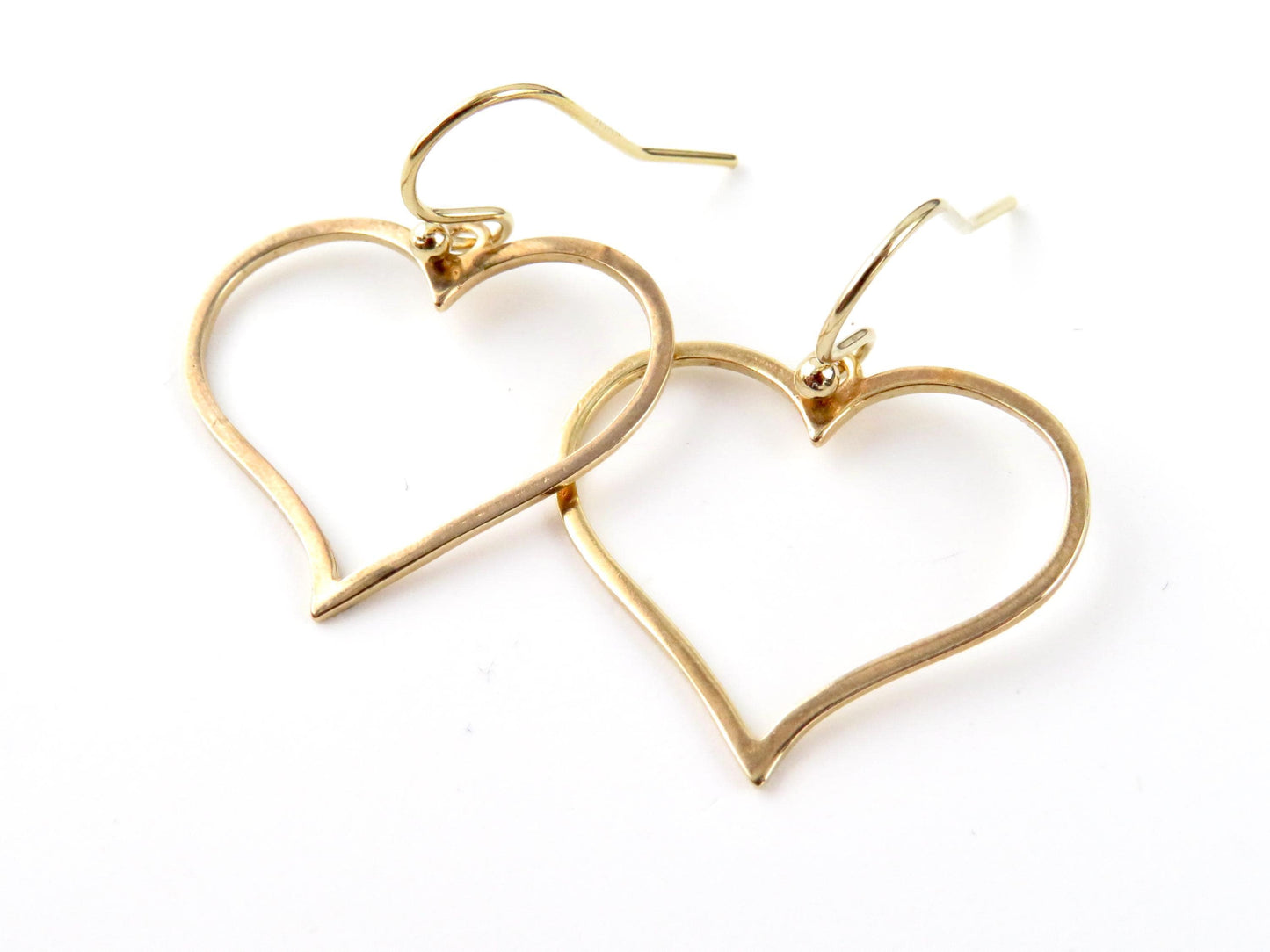 Gold Heart Earrings | Gold Love Earrings | Open Heart Earrings | Gold Thin Heart Earrings | Gold Delicate Heart Earrings | Simple Gold Heart