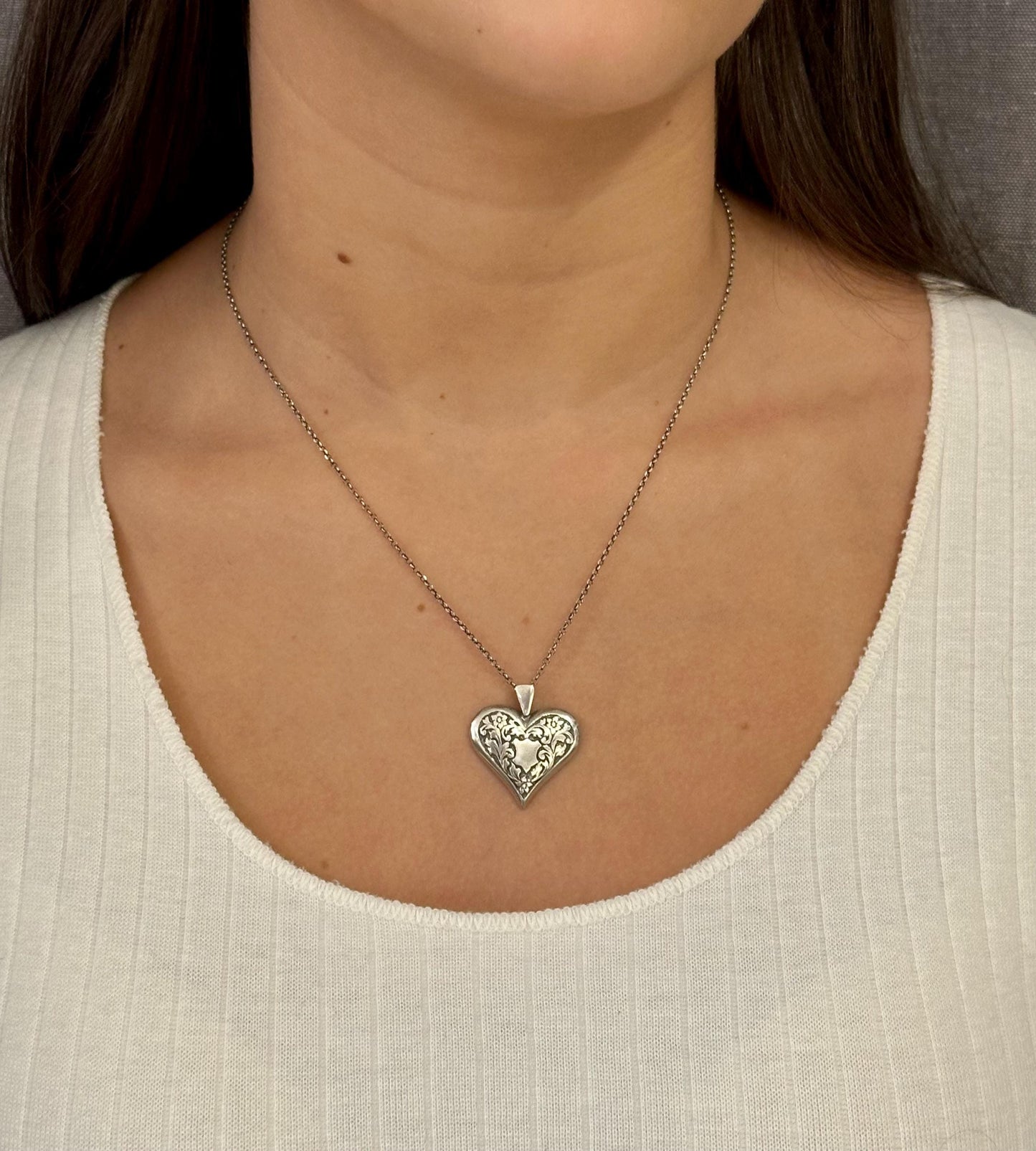 Vintage Romantic Heart Necklace
