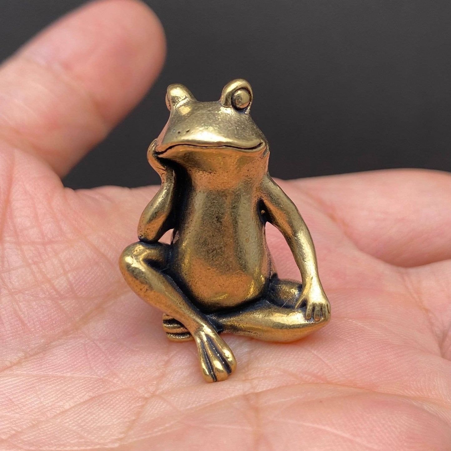 Brass Thinking Frog Mini Figurine - Desktop Ornament/Decor