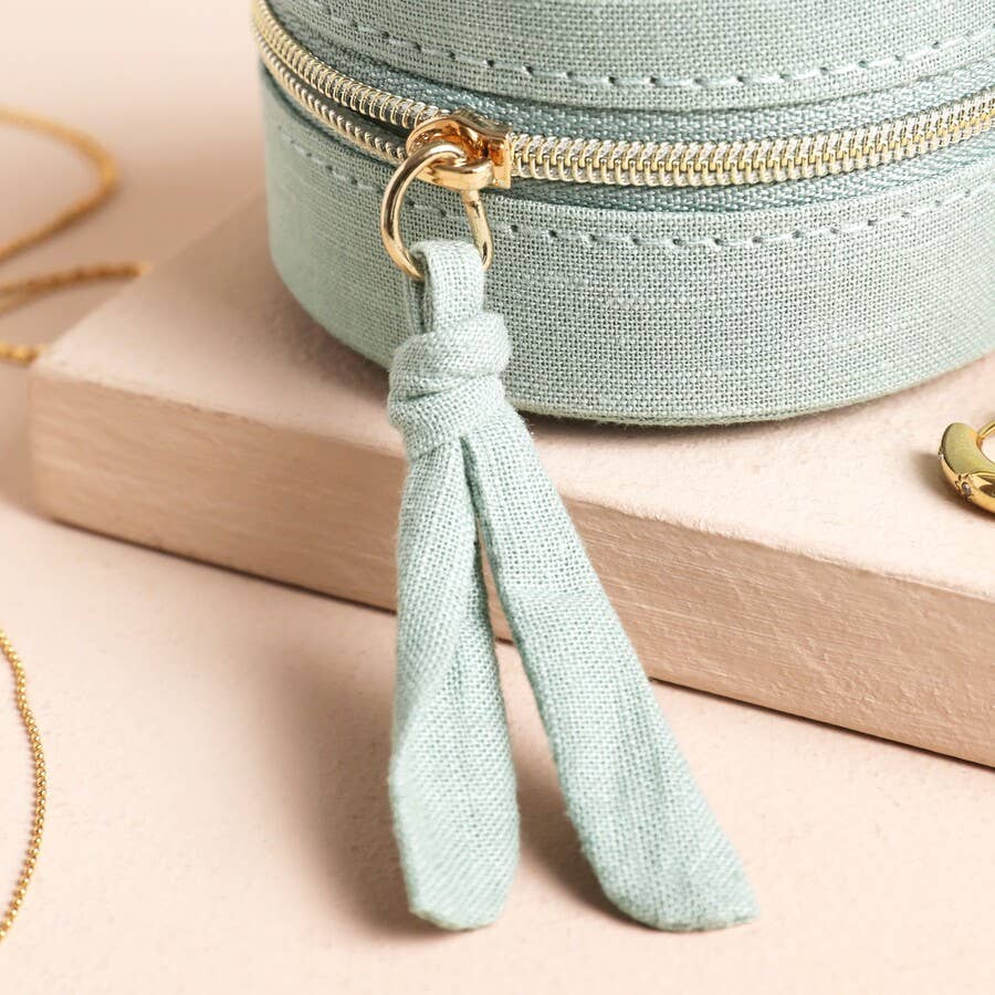 Quilted Mini Round Travel Jewelry Case in Mint