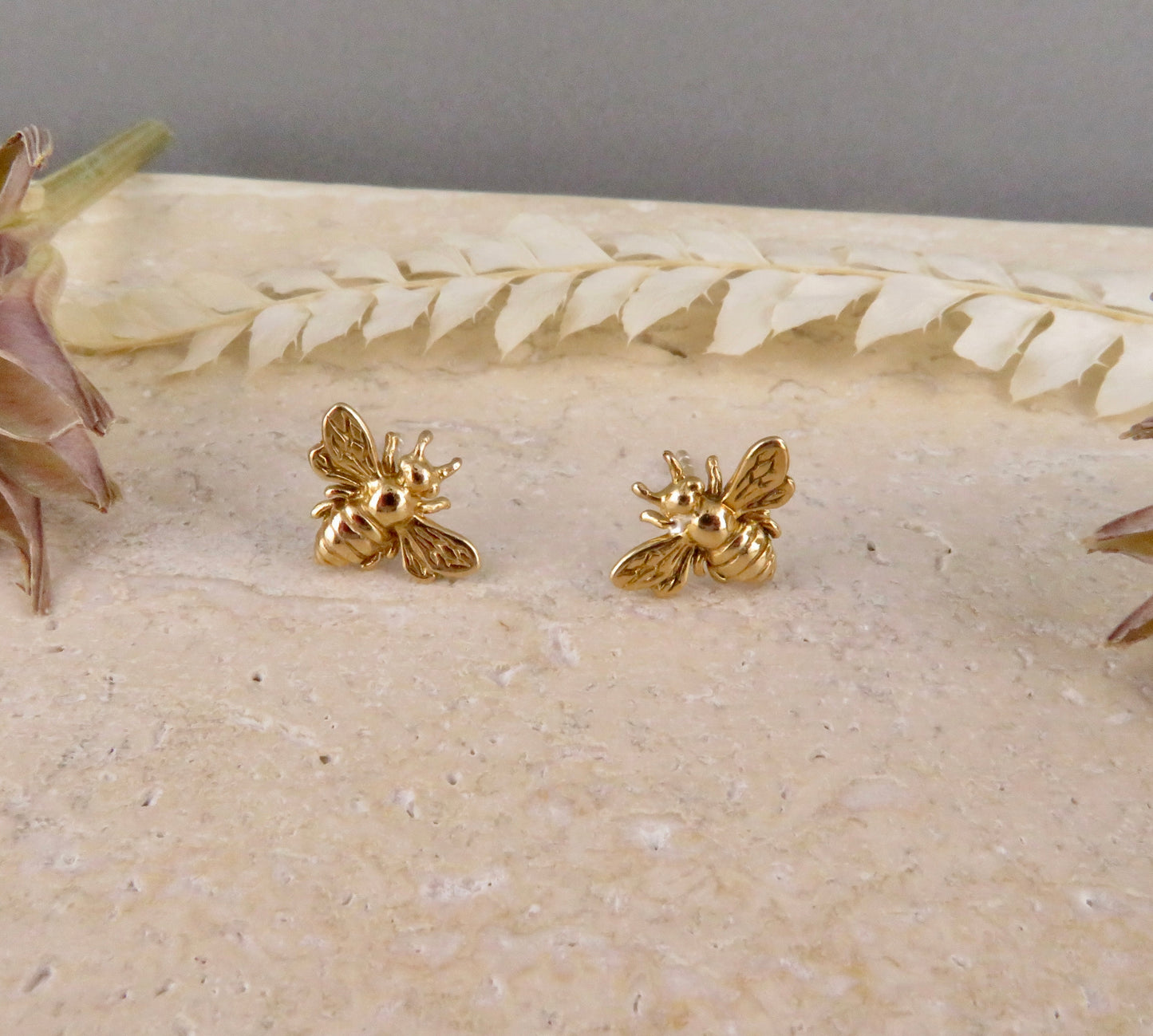 Bee Post Earrings - Bronze
