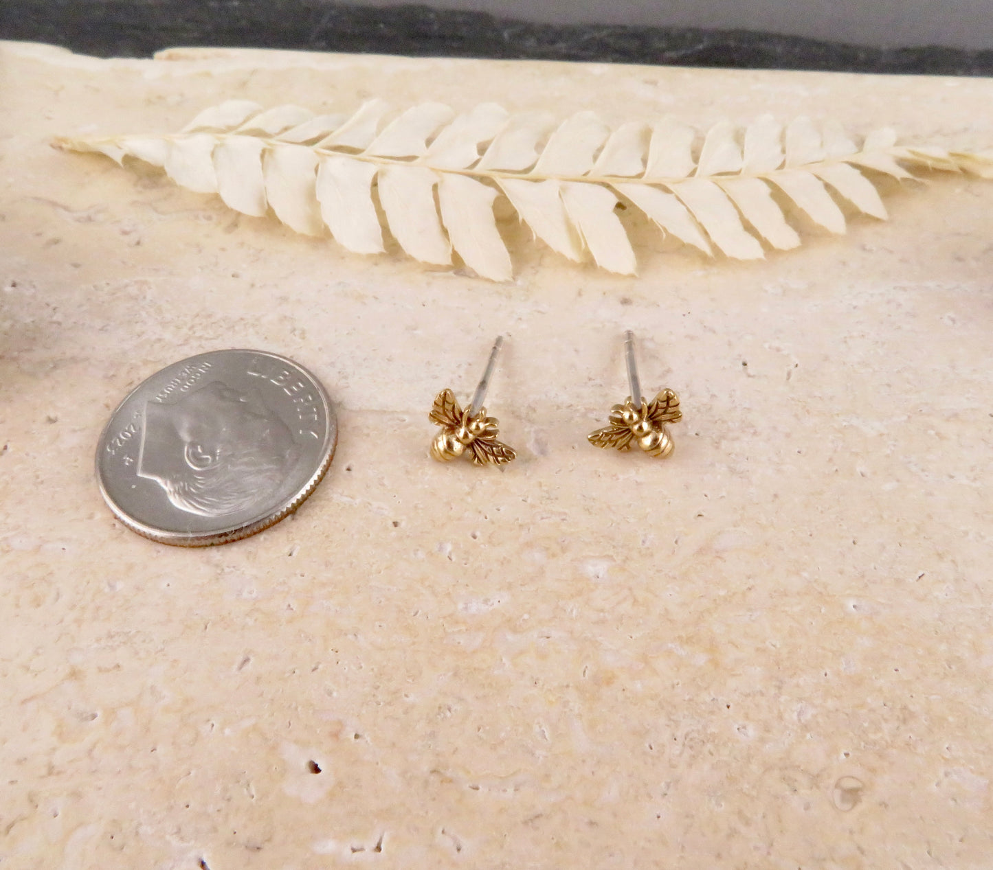 Bee Post Earrings - Bronze