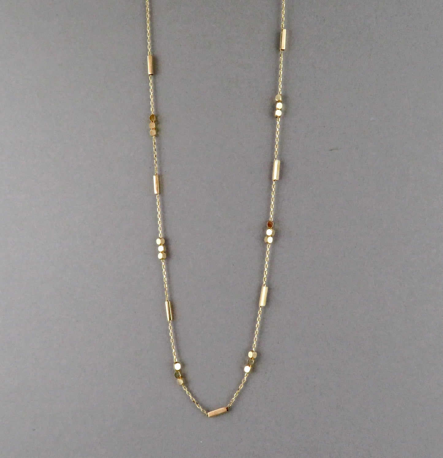 Solid Gold Alternating Beads Chain Necklace