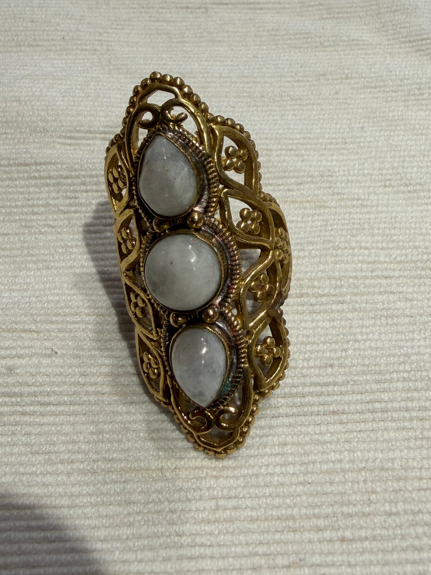 Vintage Brass/Moonstone Ring Sz8