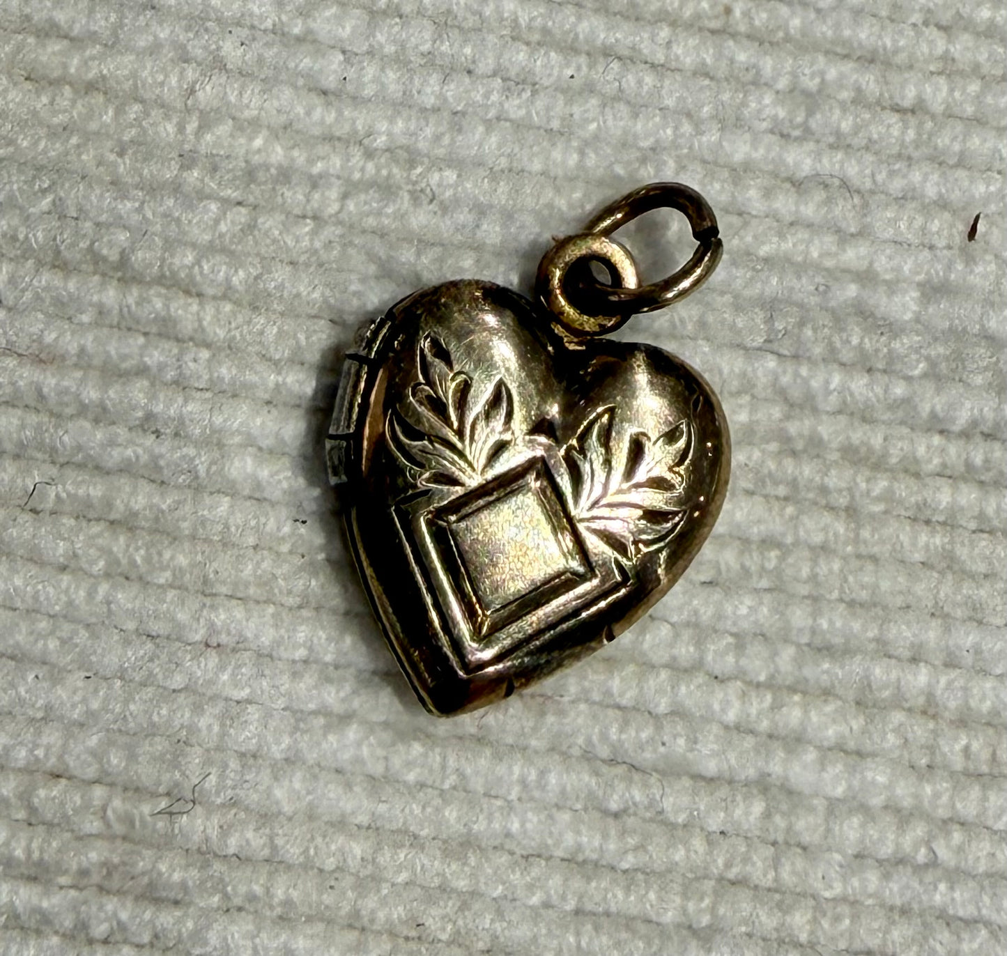 Vintage SM Gold Filled Heart Locket