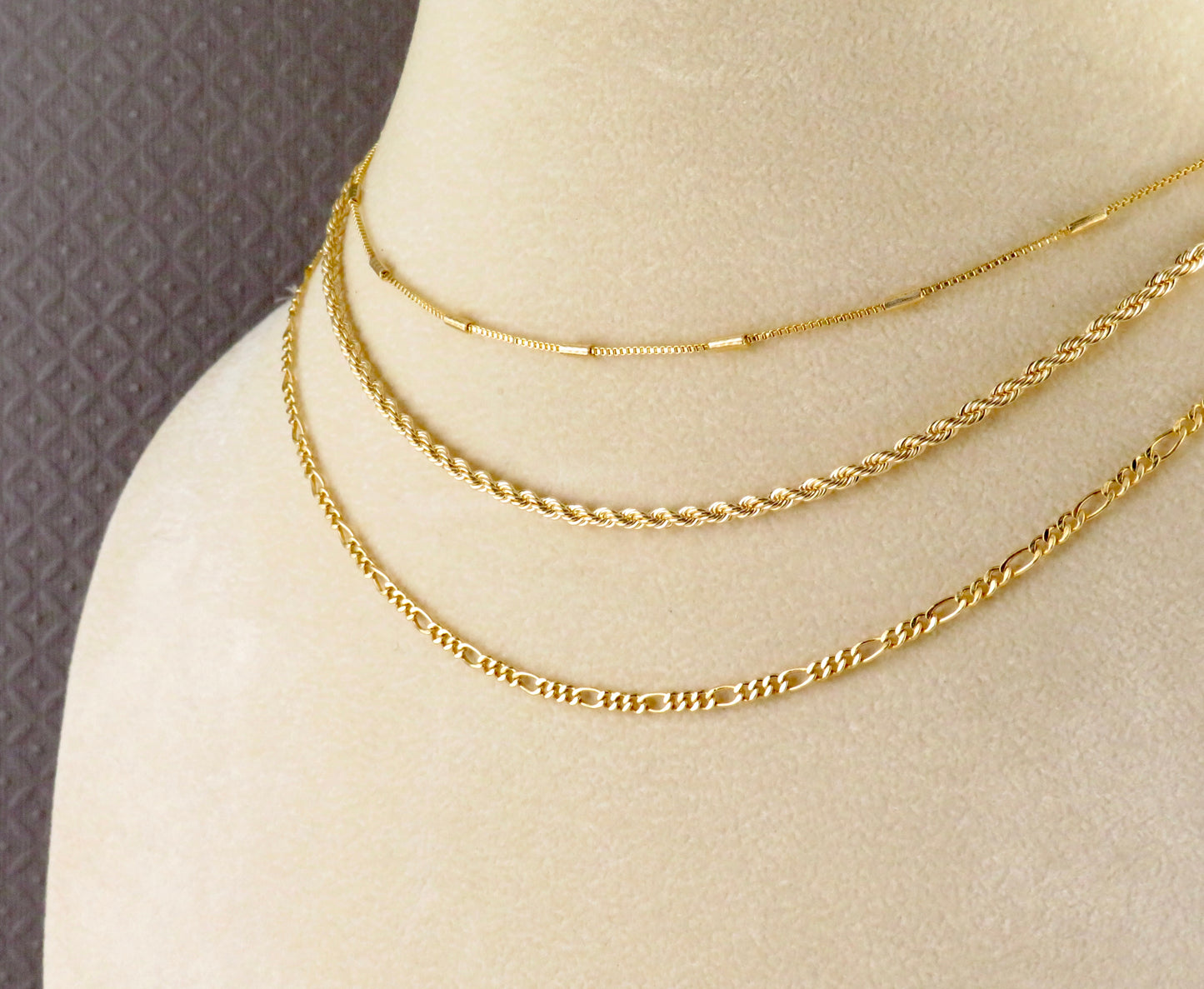 Gold Filled Station Bar Chain