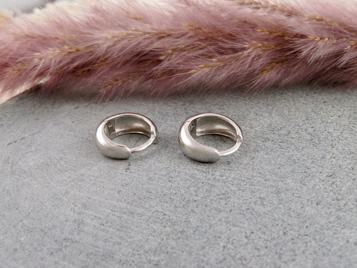Sterling Silver Tapered Clicker Hoops