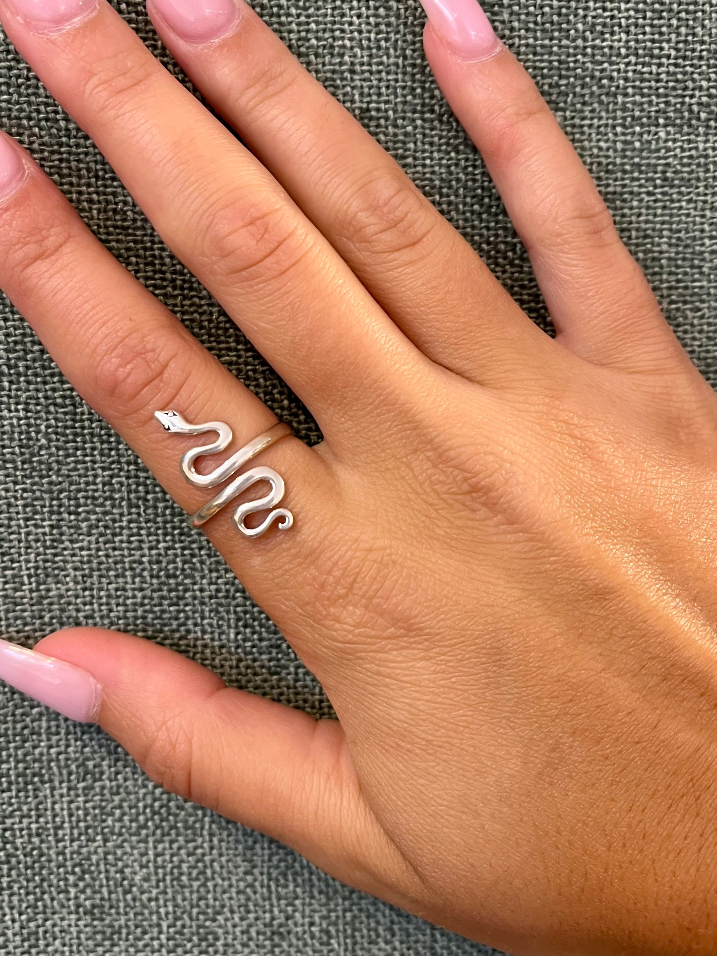 Twisty Snake Ring - Silver