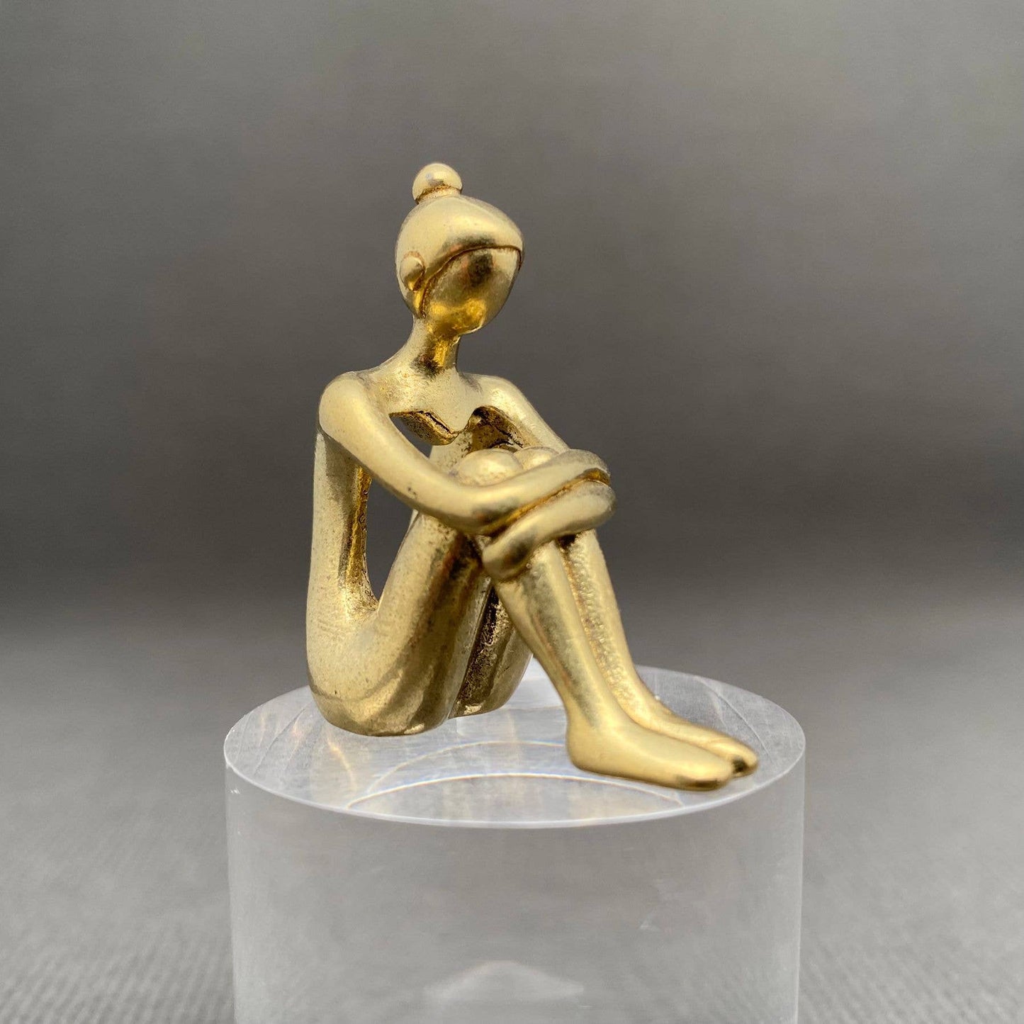 Abstract Brass Statue Desktop Ornaments/Decor - 'Love and Serenity'