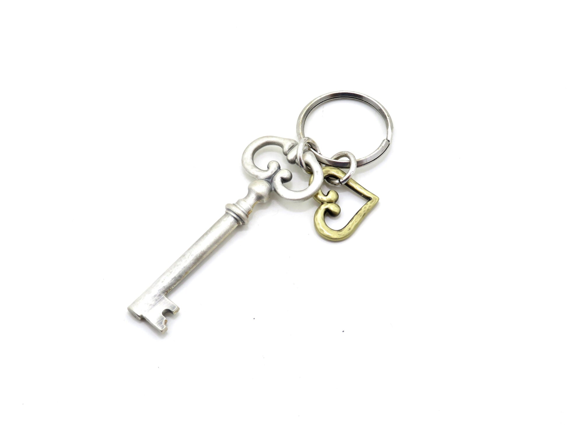 Skeleton Key Keychain | | Skeleton Key Heart Keyring | Brushed Silver Key Keychain | Antique Silver Key Keychain