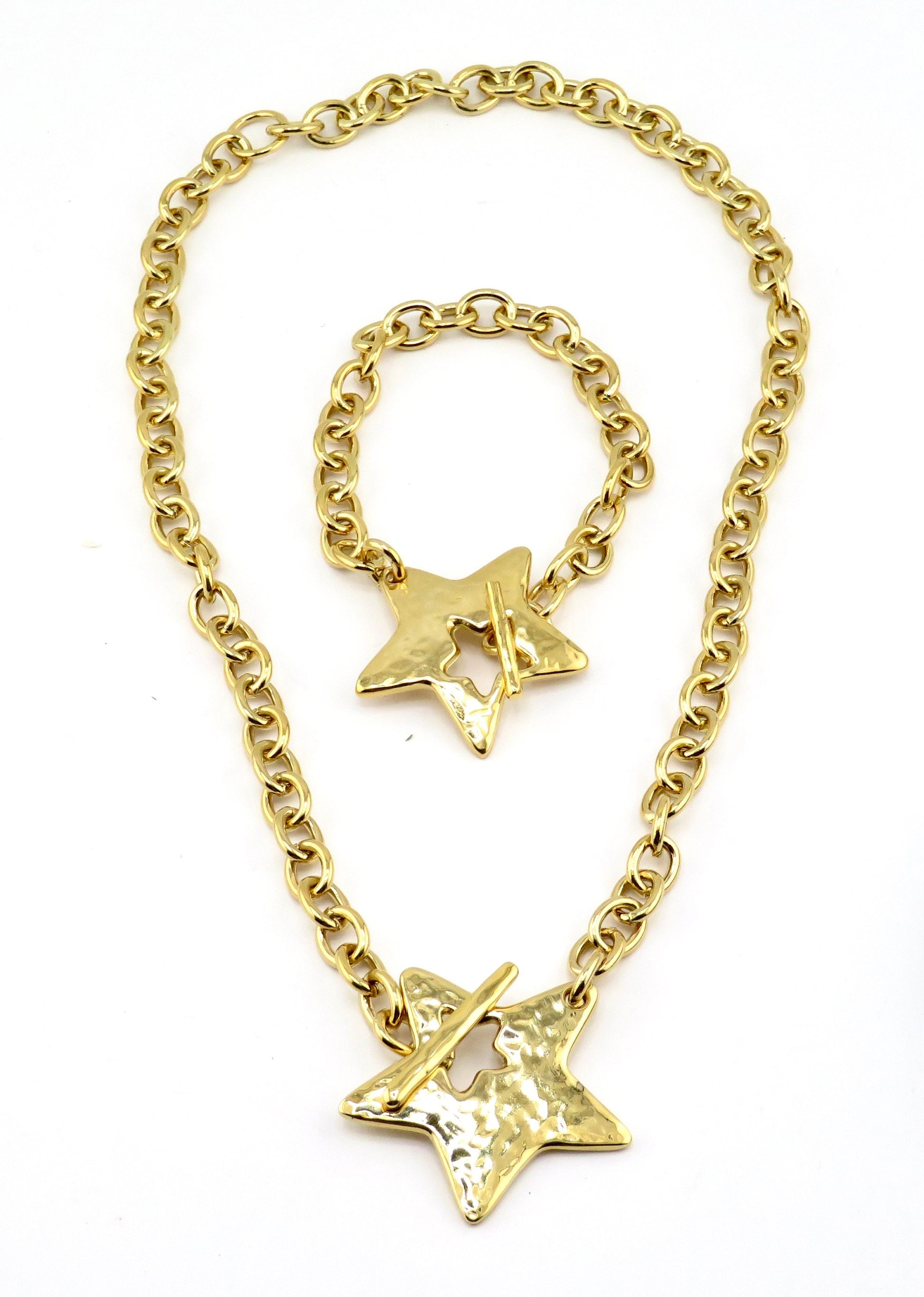 Gold Star in Front Necklace