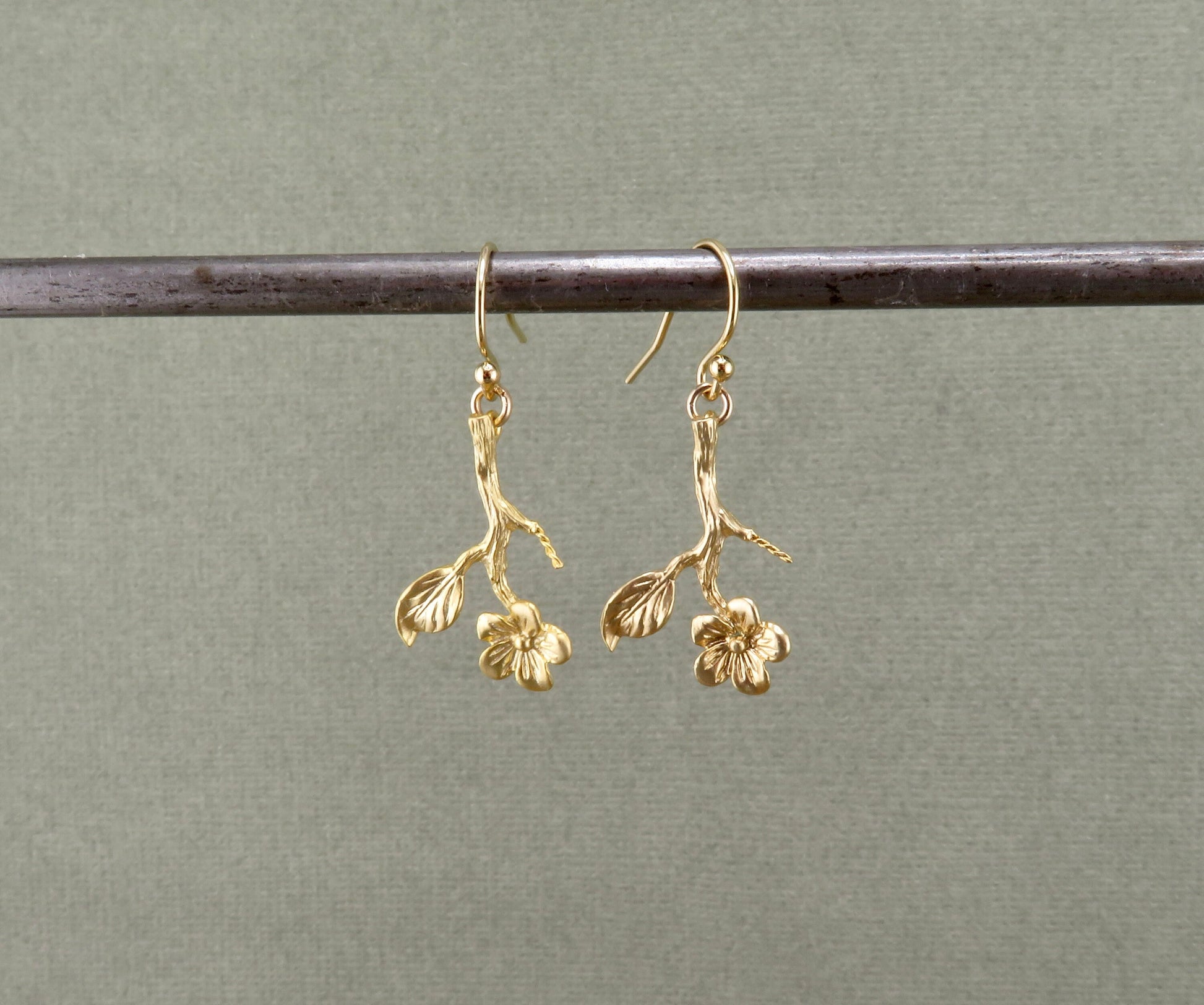 Gold Flower Stem Earrings | Flower Branch Earrings | Lightweight Flower Earrings | Gold Branch Earrings | Gold Hanging Flower Earrings
