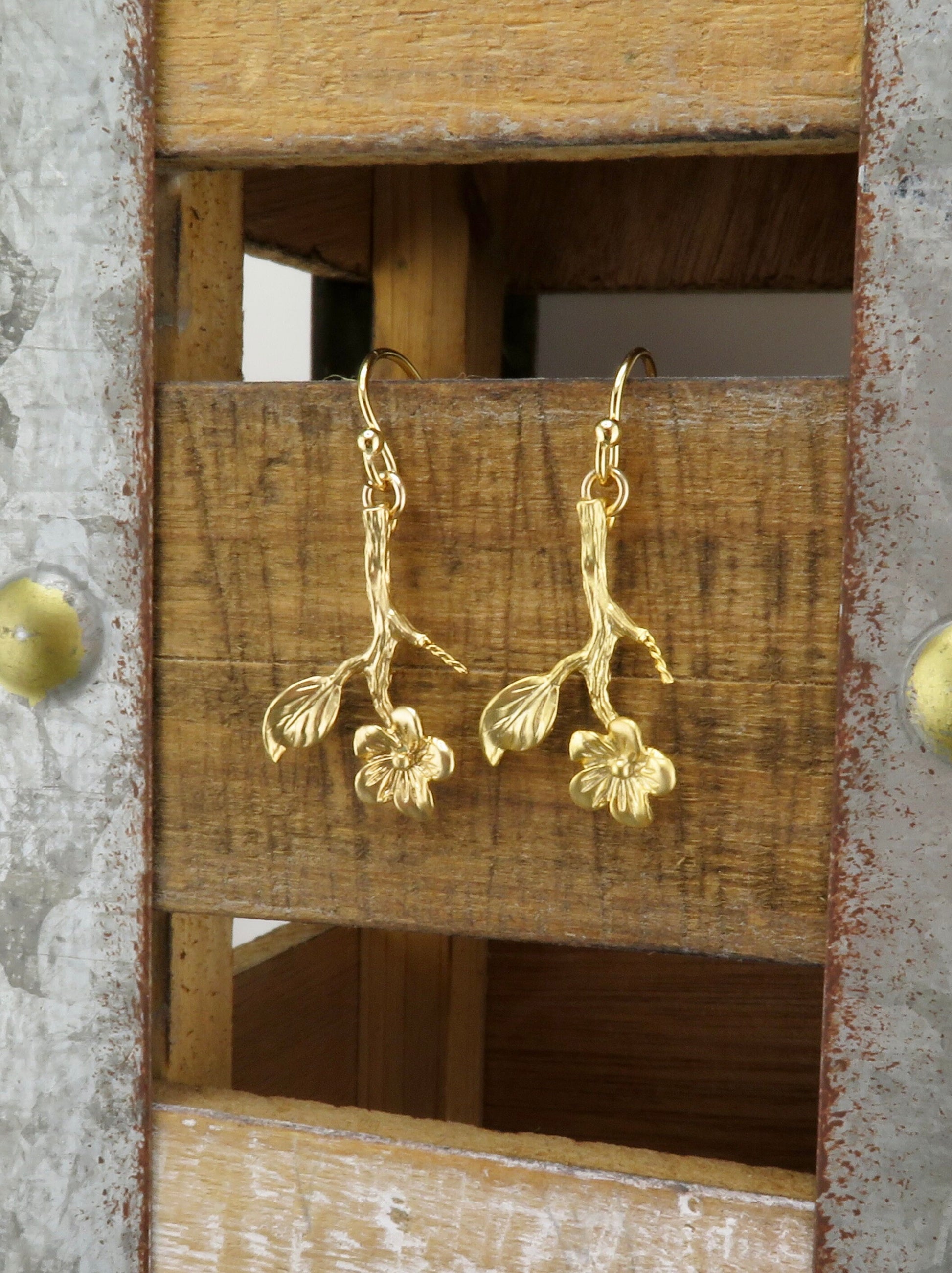 Gold Flower Stem Earrings | Flower Branch Earrings | Lightweight Flower Earrings | Gold Branch Earrings | Gold Hanging Flower Earrings