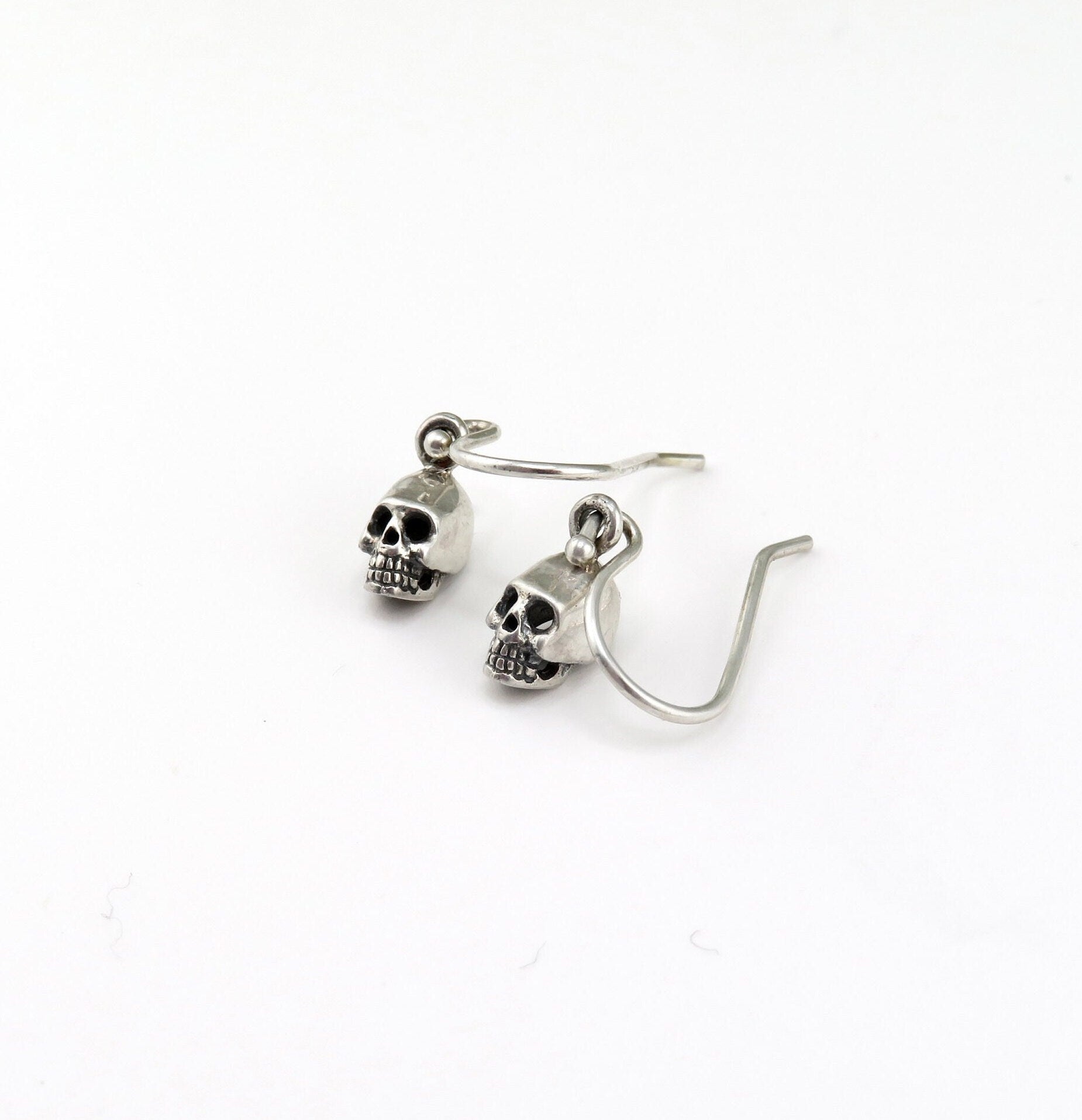 Small Skull Earrings | Sterling Skull Earrings | Silver Mini Skull Earrings | Tiny Skull Earrings | 3D Skull Earrings | Little Skull Earring