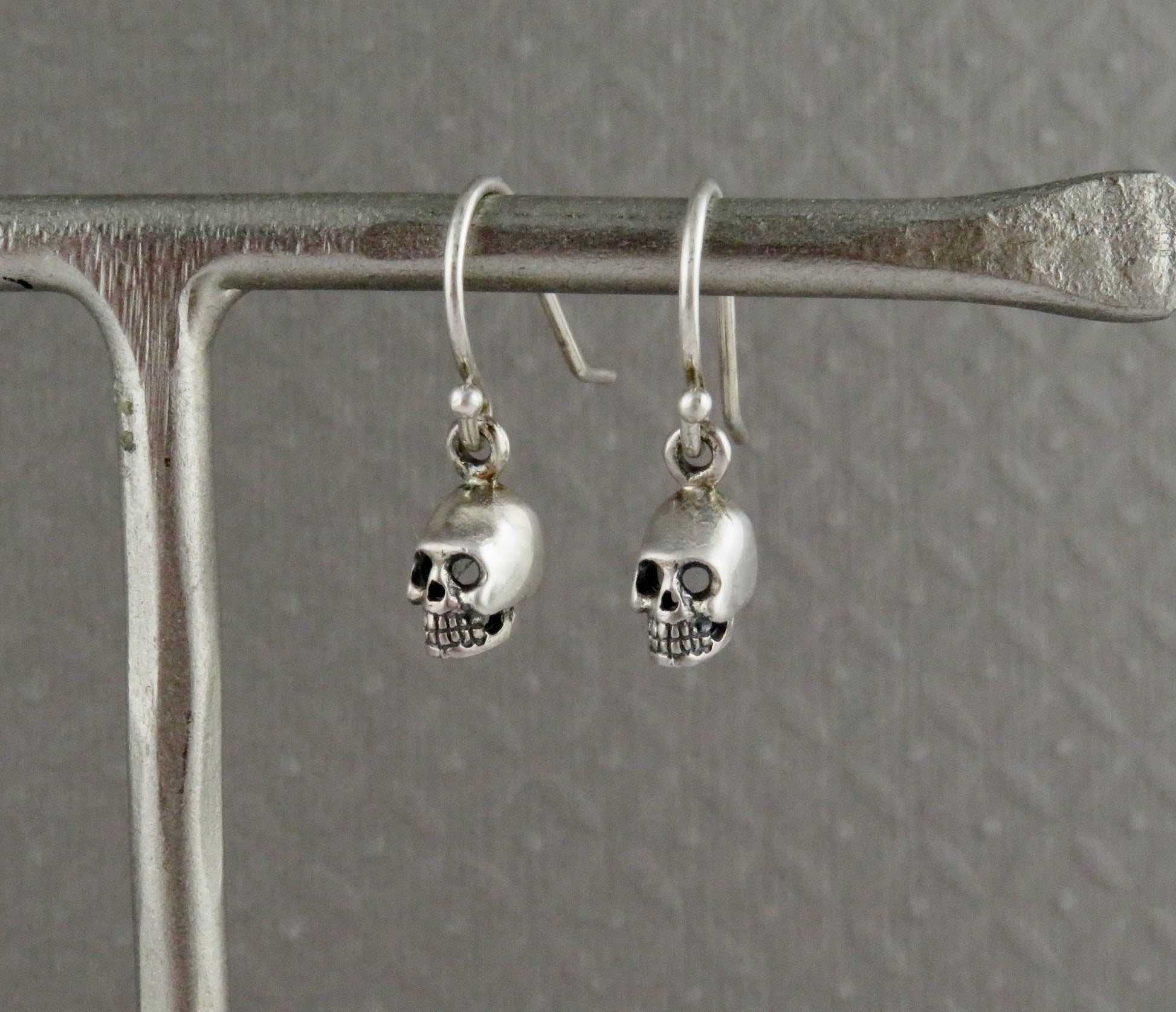Small Skull Earrings | Sterling Skull Earrings | Silver Mini Skull Earrings | Tiny Skull Earrings | 3D Skull Earrings | Little Skull Earring