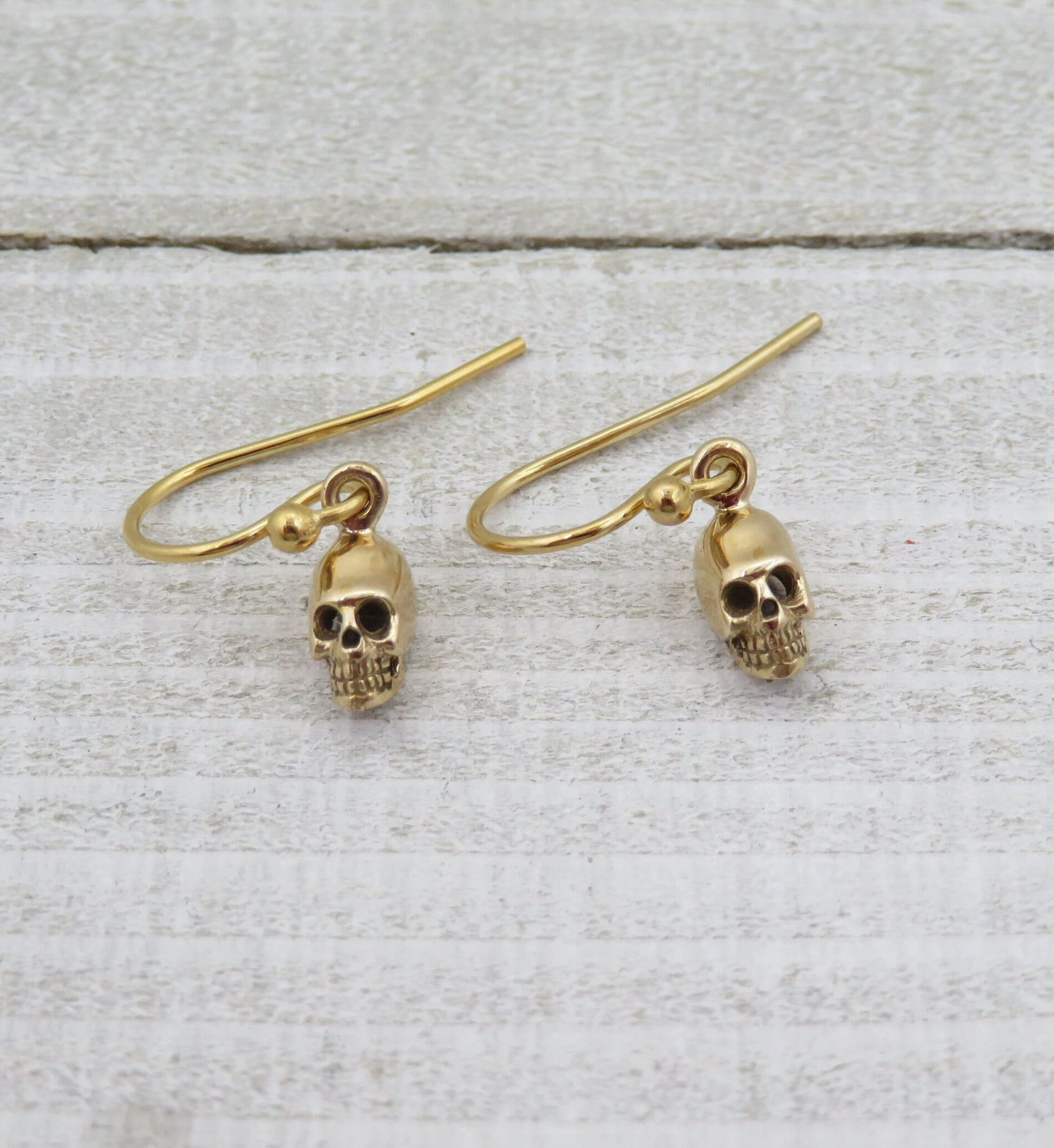 Small Skull Earrings | Gold Skull Earrings | Mini Gold Skull Earrings | Tiny Bronze Skull Earrings | 3D Skull Earring | Bronze Skull Earring
