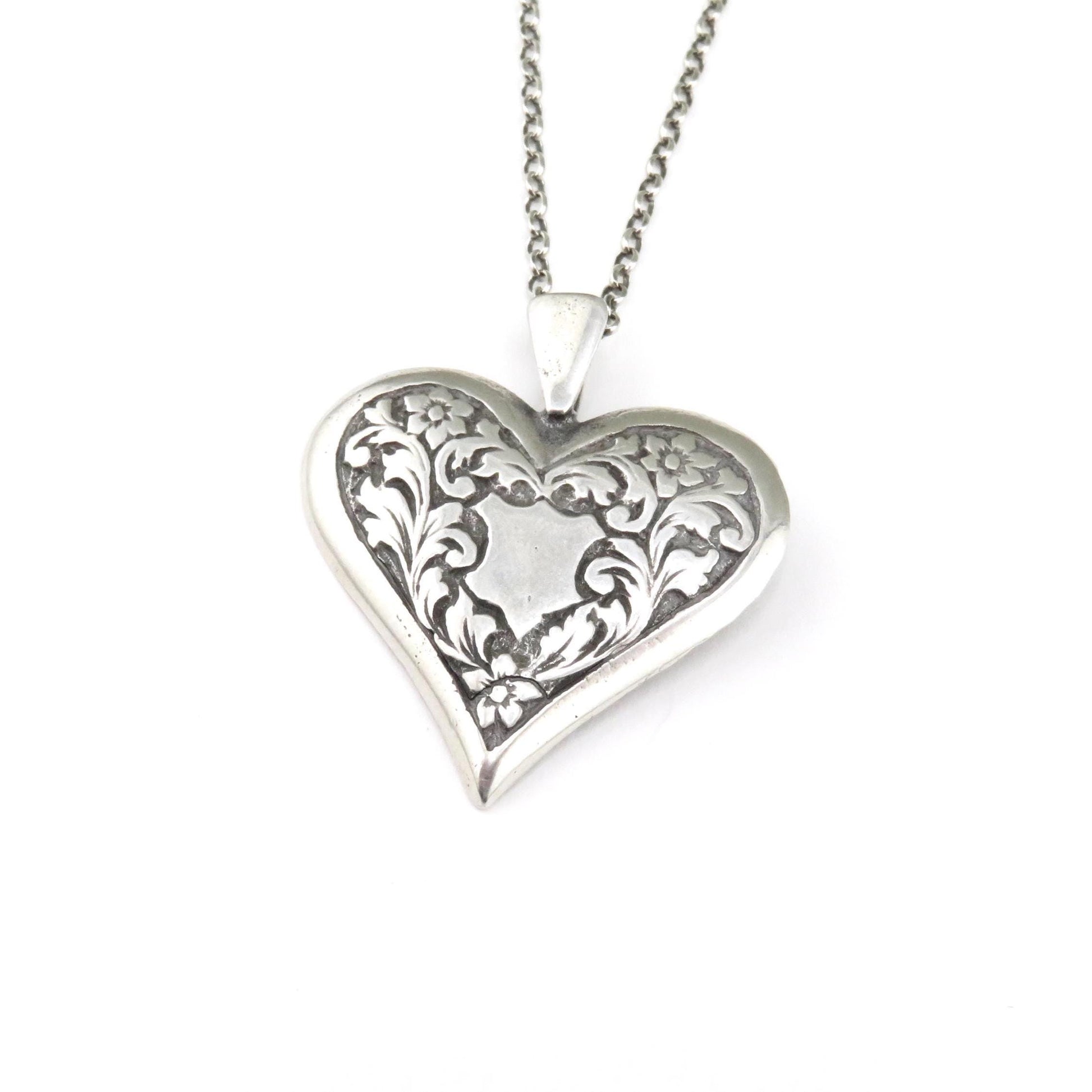 Vintage Romantic Heart Necklace