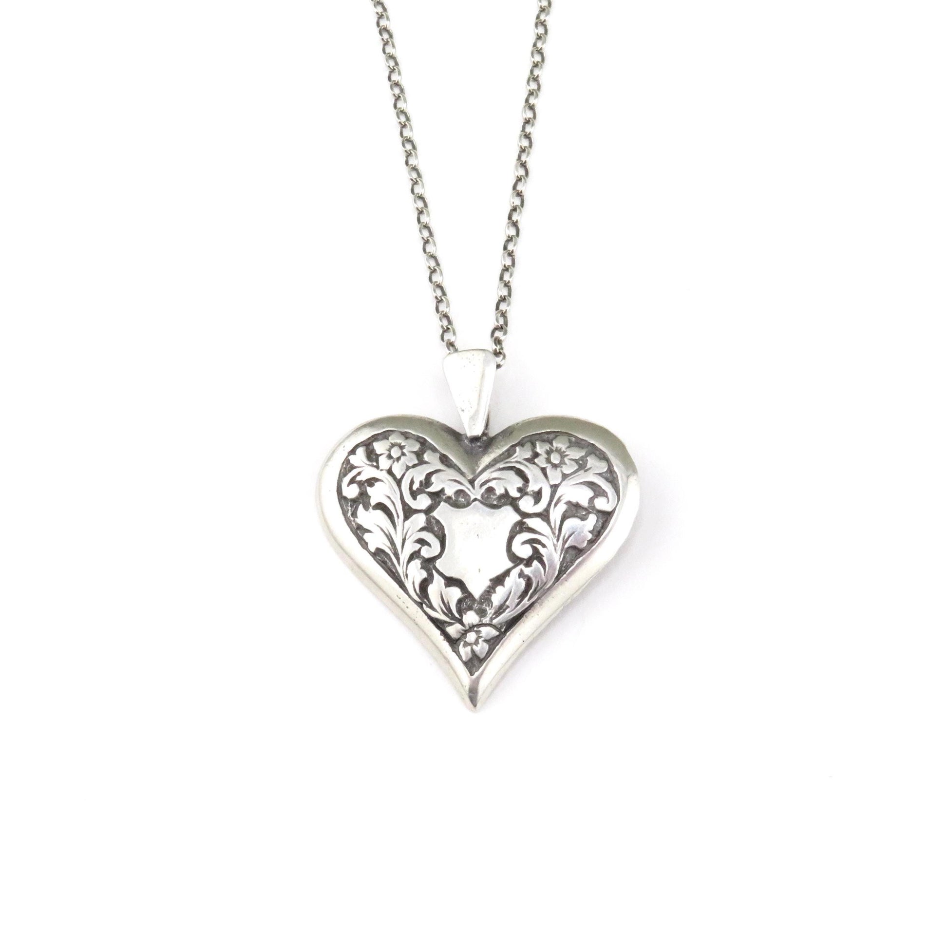 Vintage Romantic Heart Necklace
