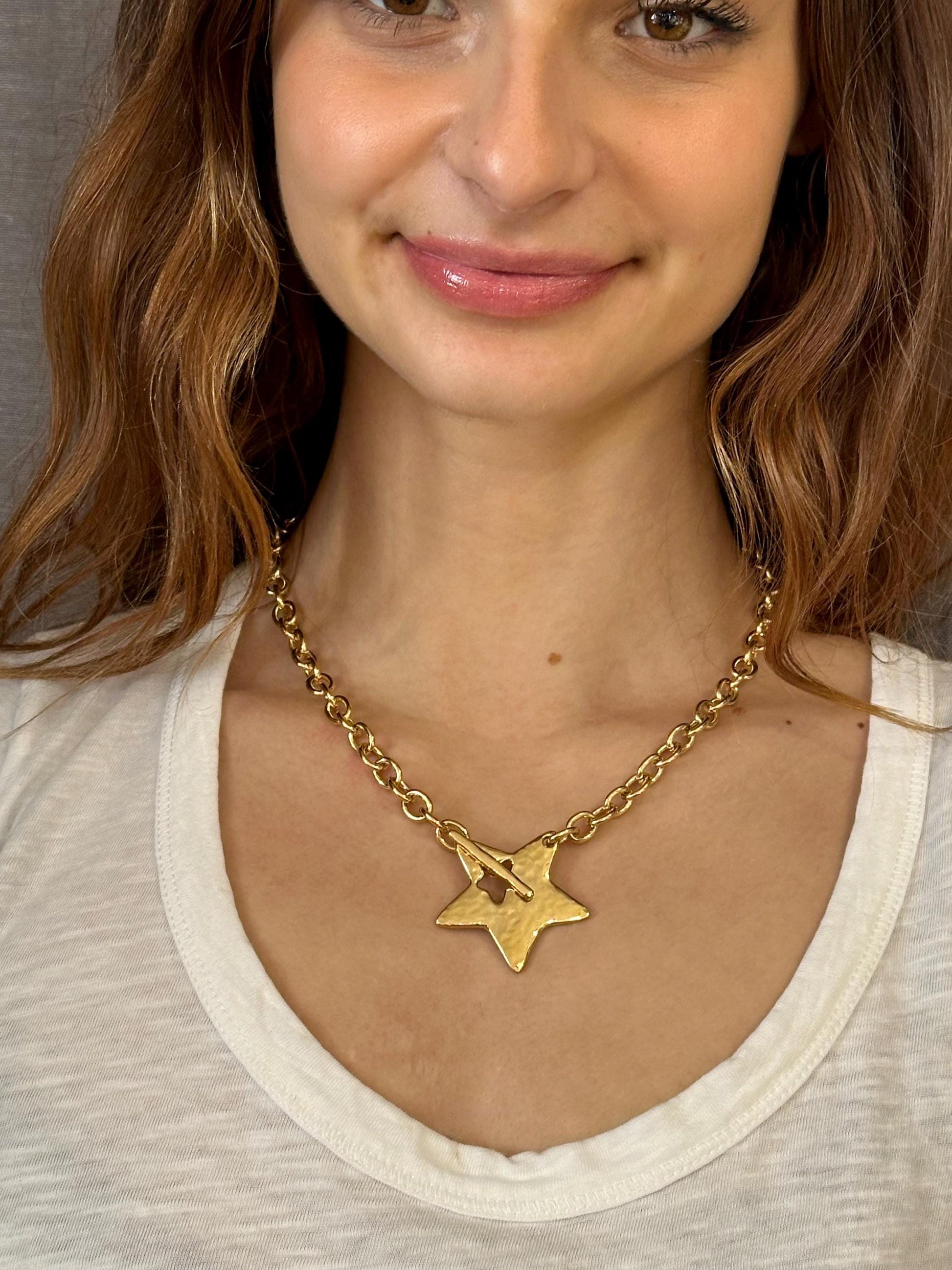 Gold Star in Front Necklace