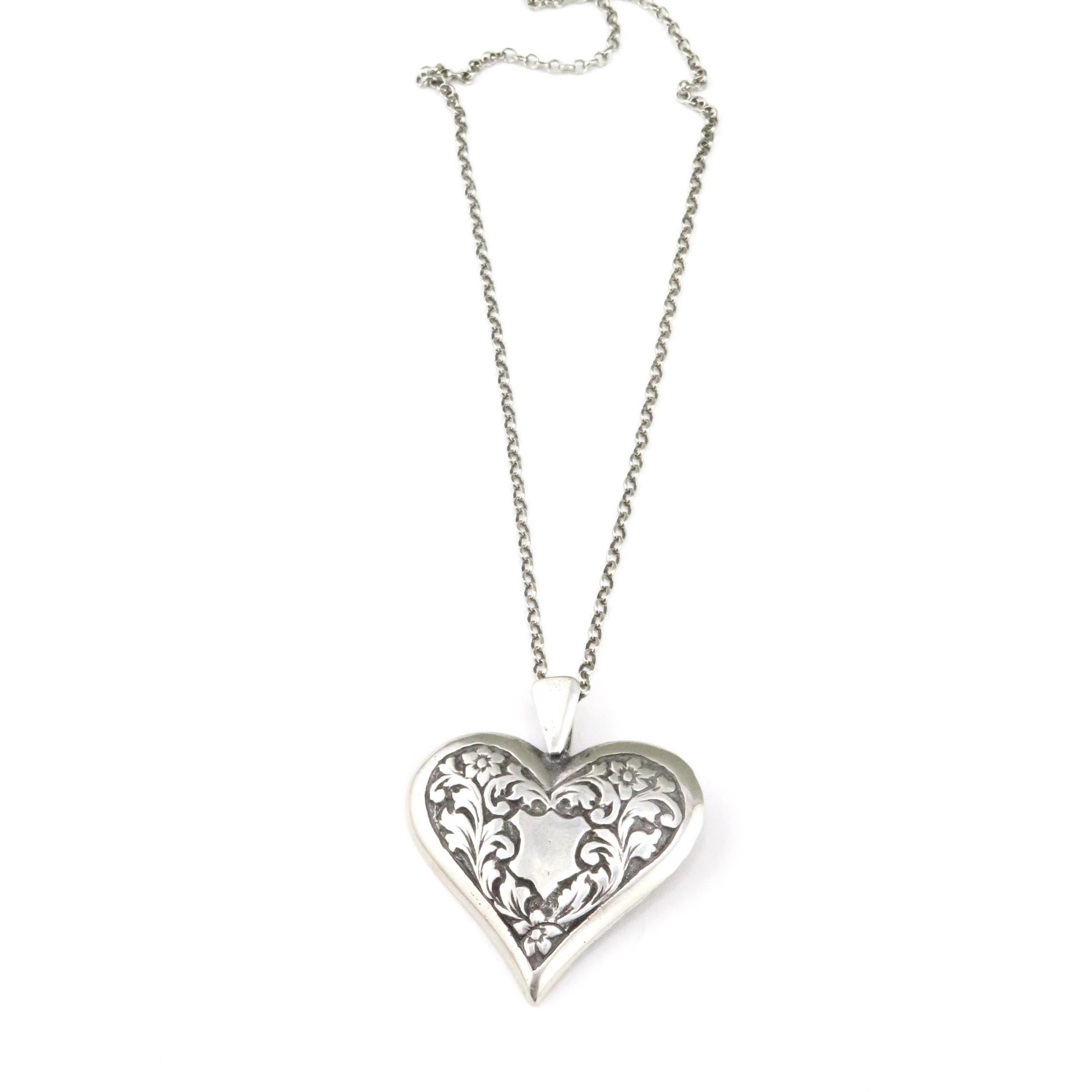 Vintage Romantic Heart Necklace