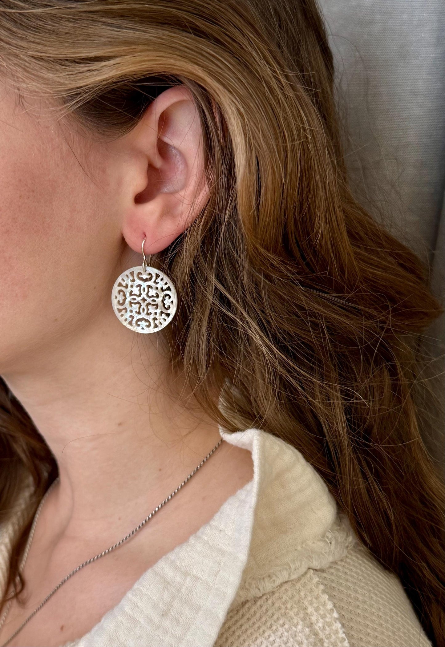 Mother of Pearl Earrings | Pearl Mandala Earrings | Pearl Geometric Earrings | Mother of Pearl Round Earrings | White Pearl Cut Out Earrings