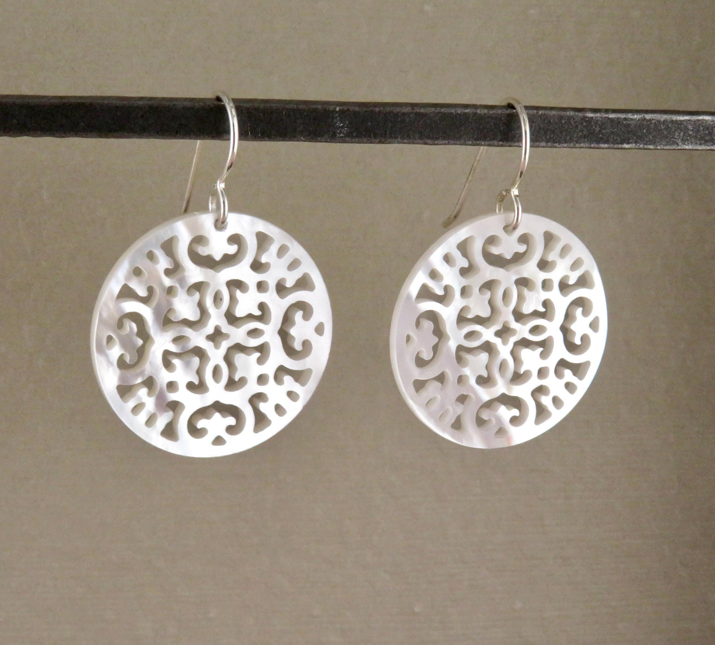 Mother of Pearl Earrings | Pearl Mandala Earrings | Pearl Geometric Earrings | Mother of Pearl Round Earrings | White Pearl Cut Out Earrings