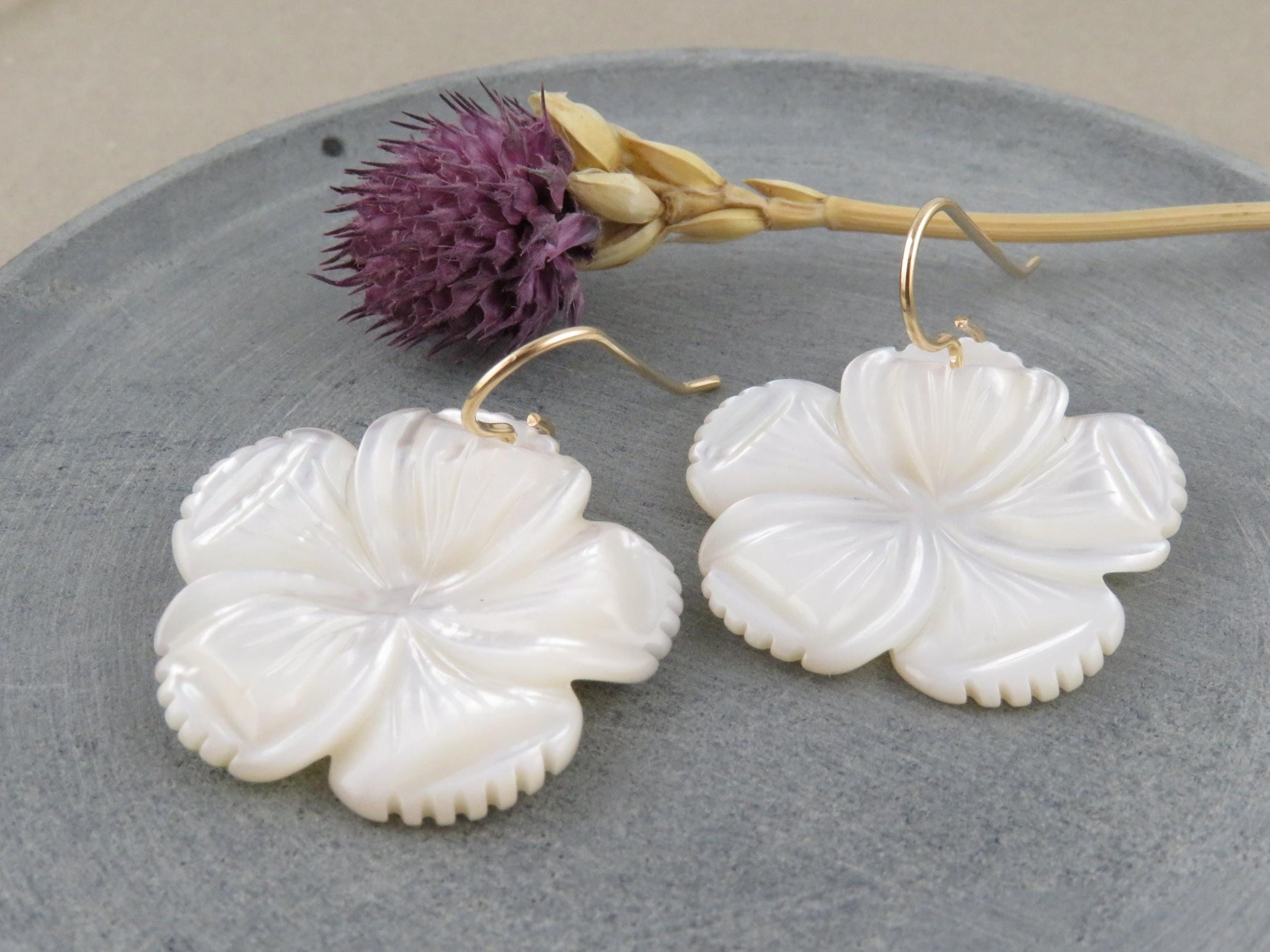 Mother of Pearl Earrings | Pearl Flower Earrings | Pearl Nature Earrings | Mother of Pearl Flower Earrings | Carved Mother Pearl Earrings