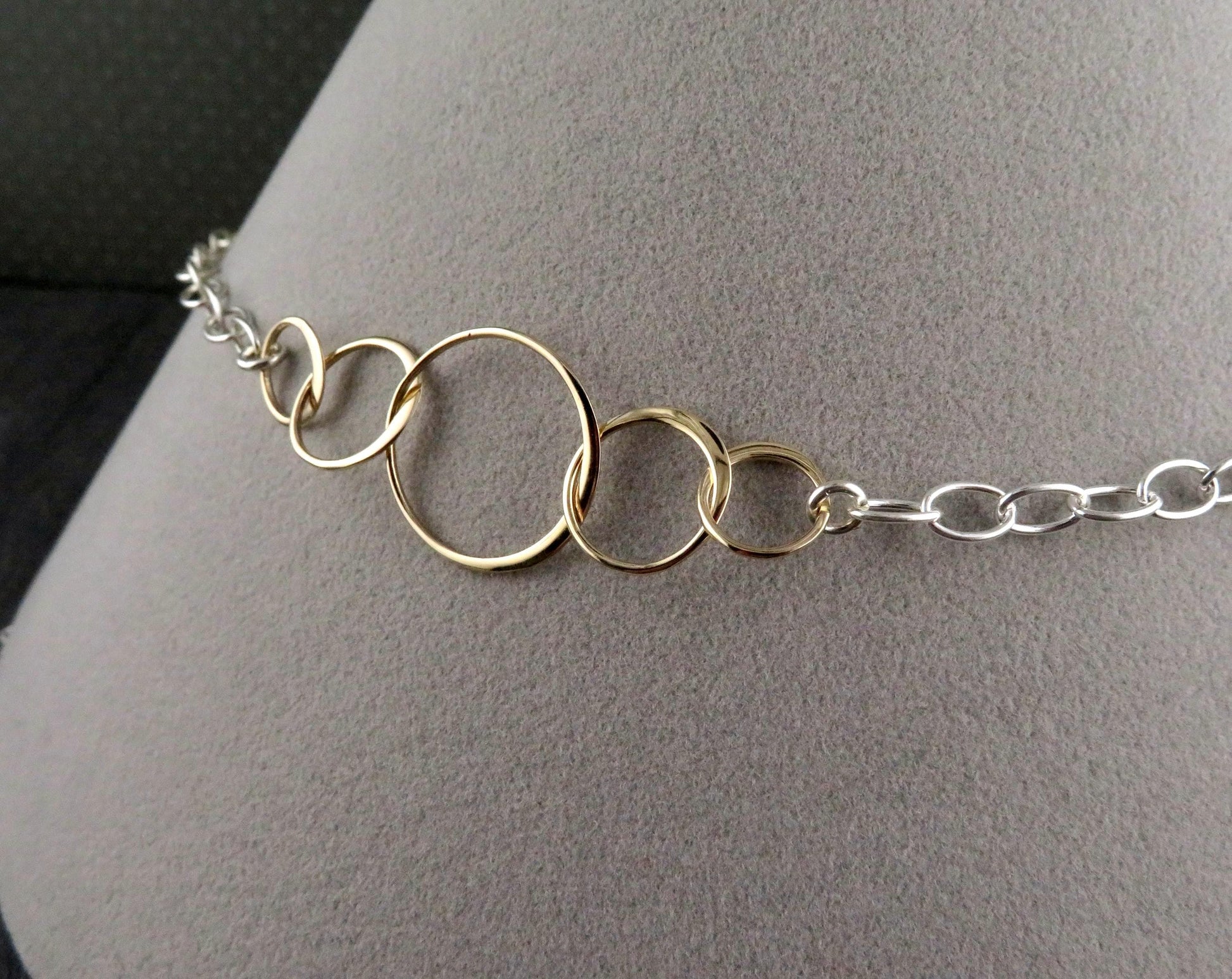 Mixed Metal Necklace | Gold Rings Necklace | Five Circles Necklace | Two Tone Links Necklace