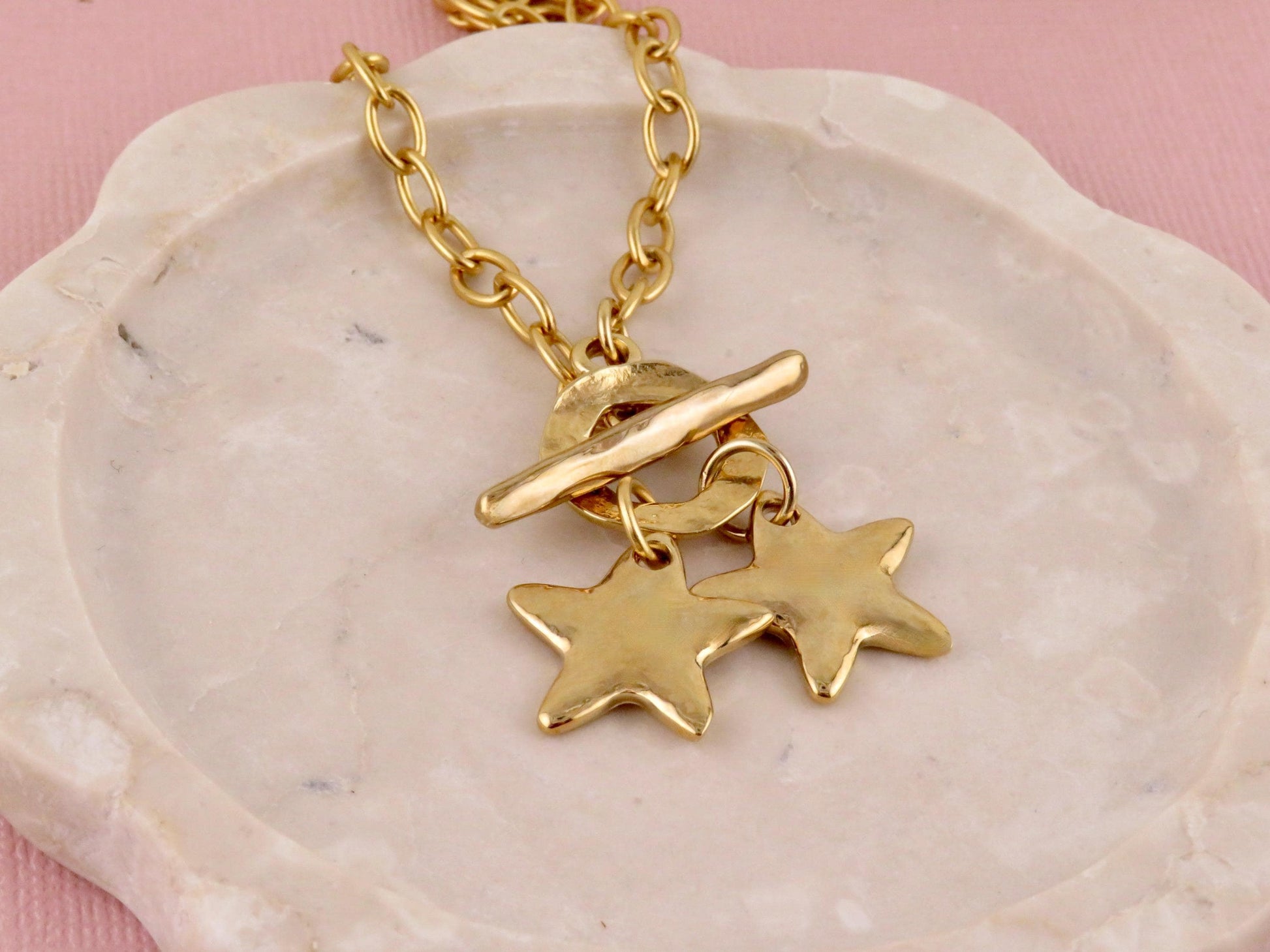 Hammered Gold Stars Necklace | Two Stars Necklace | Unique Star Necklace | Front Toggle Star Necklace